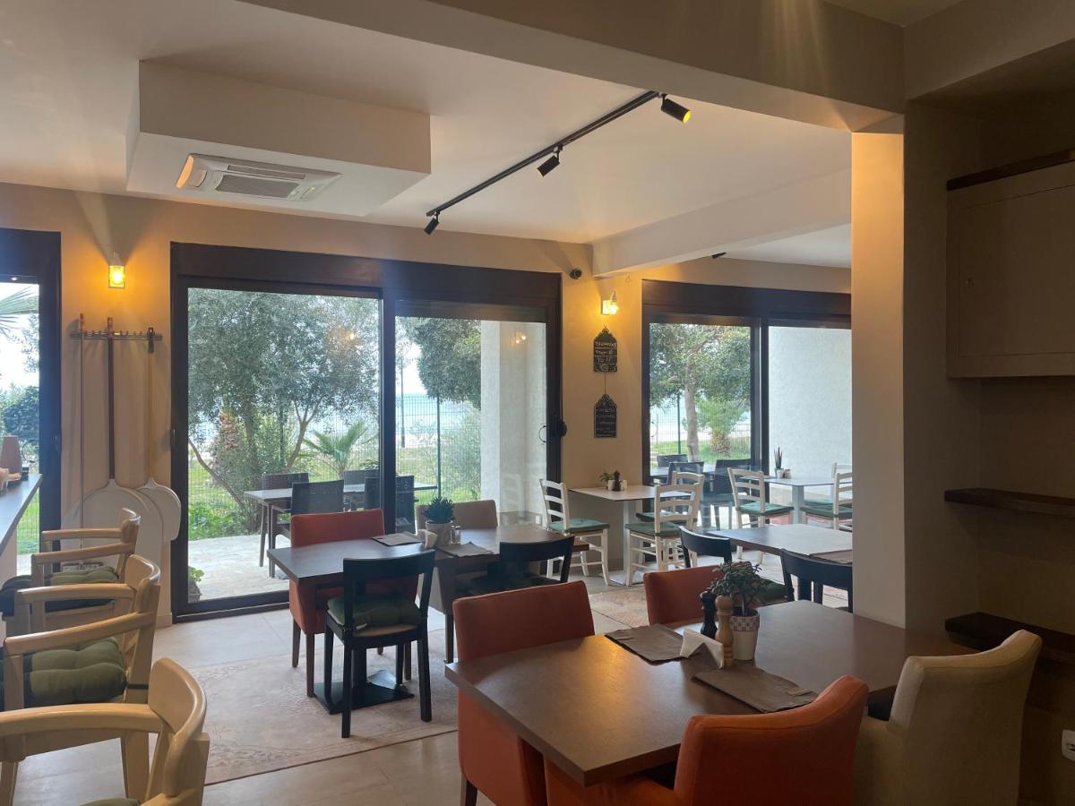 Apartments Kuce Lekovica Beach & Snack Bar- Bistro Exteriér fotografie