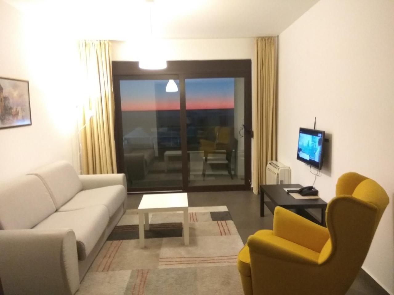 Apartments Kuce Lekovica Beach & Snack Bar- Bistro Exteriér fotografie