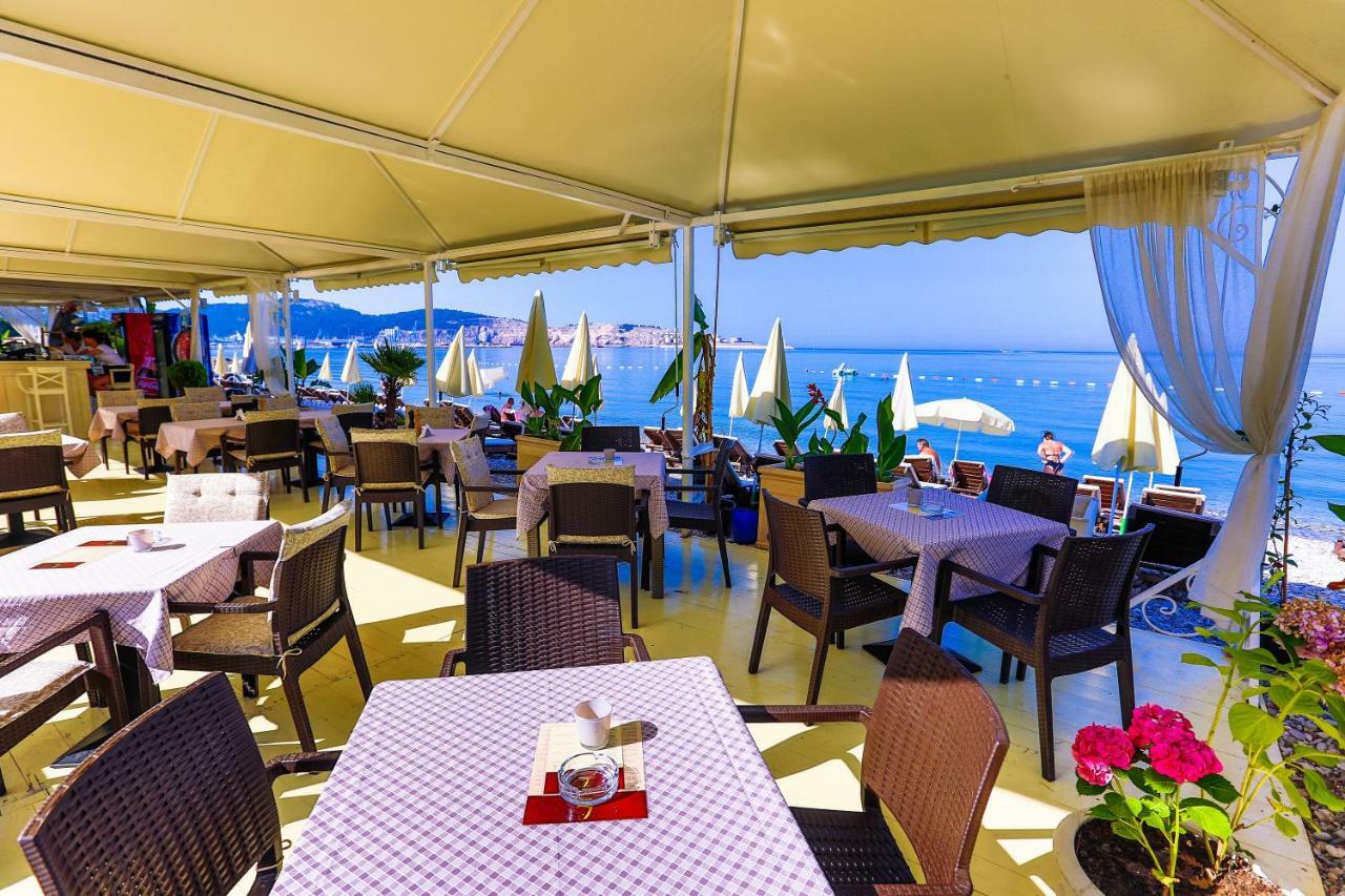 Apartments Kuce Lekovica Beach & Snack Bar- Bistro Exteriér fotografie